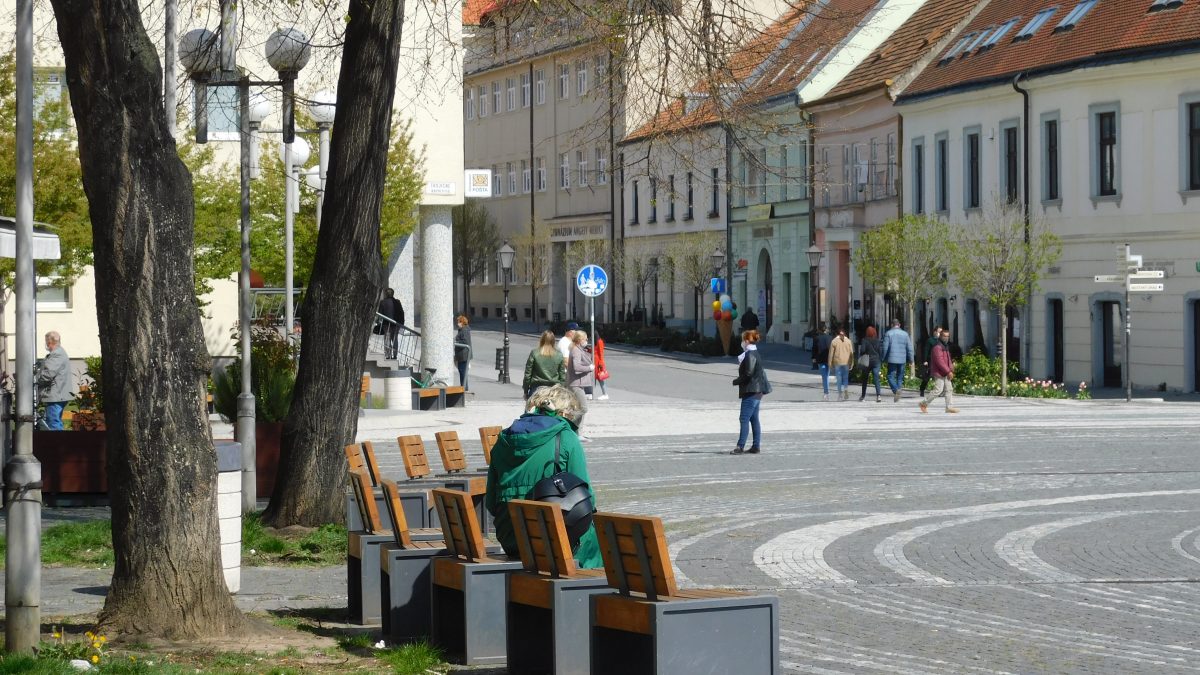 Obnova Zeleného kríčka či zrušenie adventných trhov. Aké novinky má Trnava?