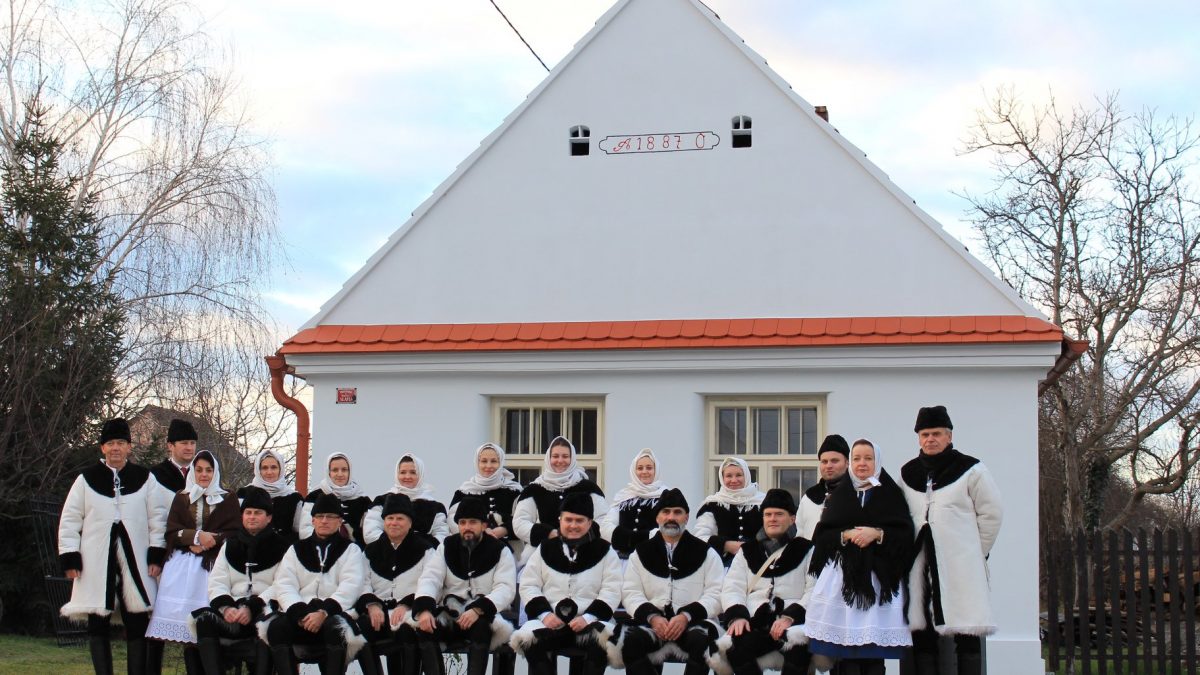 Podcastt: Folklór je tou najlepšou platformou pre vytvorenie komunity, vraví zakladateľ OZ Pjekné Mjestečko