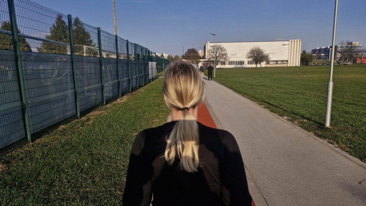 Komentár: Traumu z telesnej výchovy som predbehla až na vysokej škole